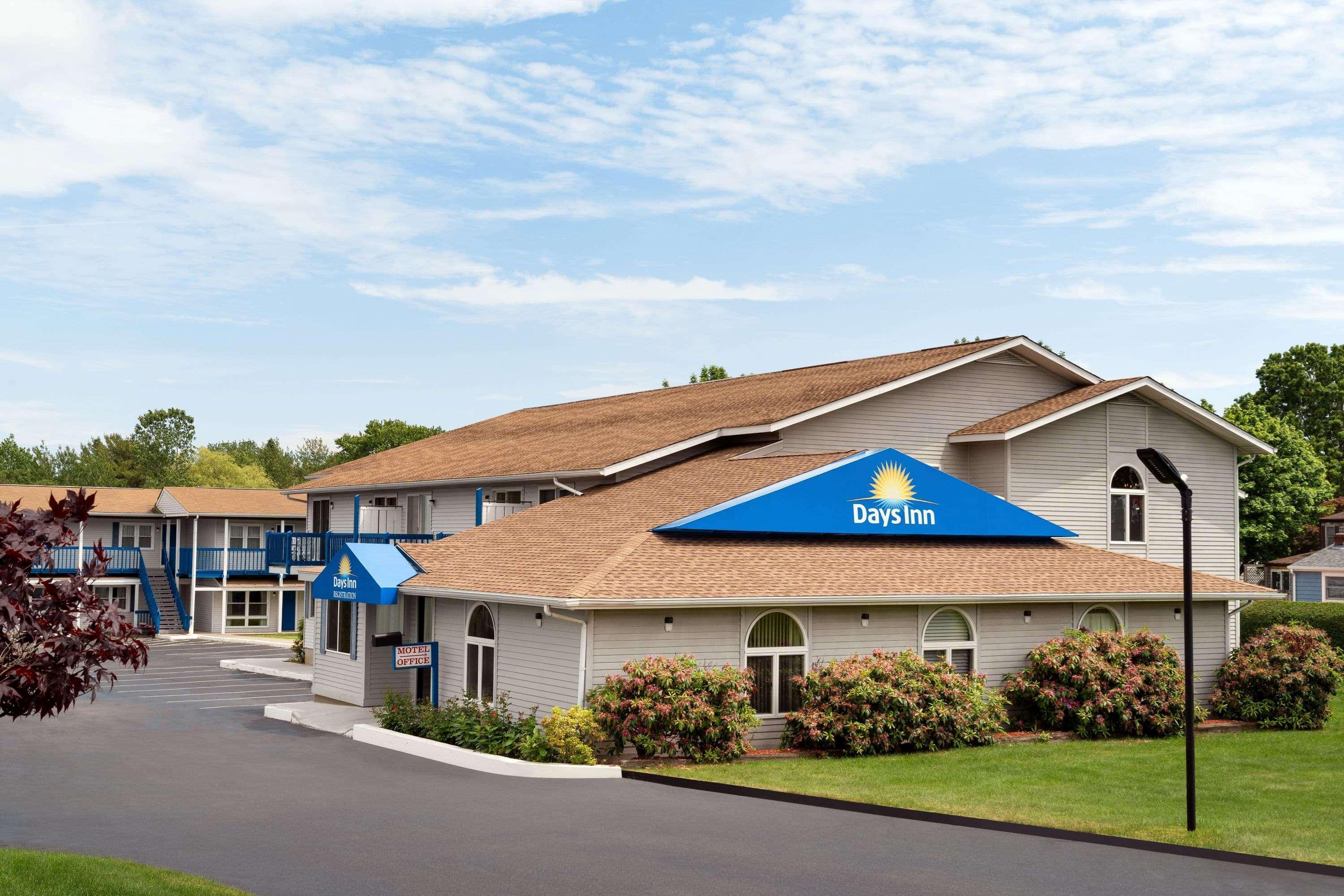 Days Inn By Wyndham Middletown/Newport Area Exterior photo
